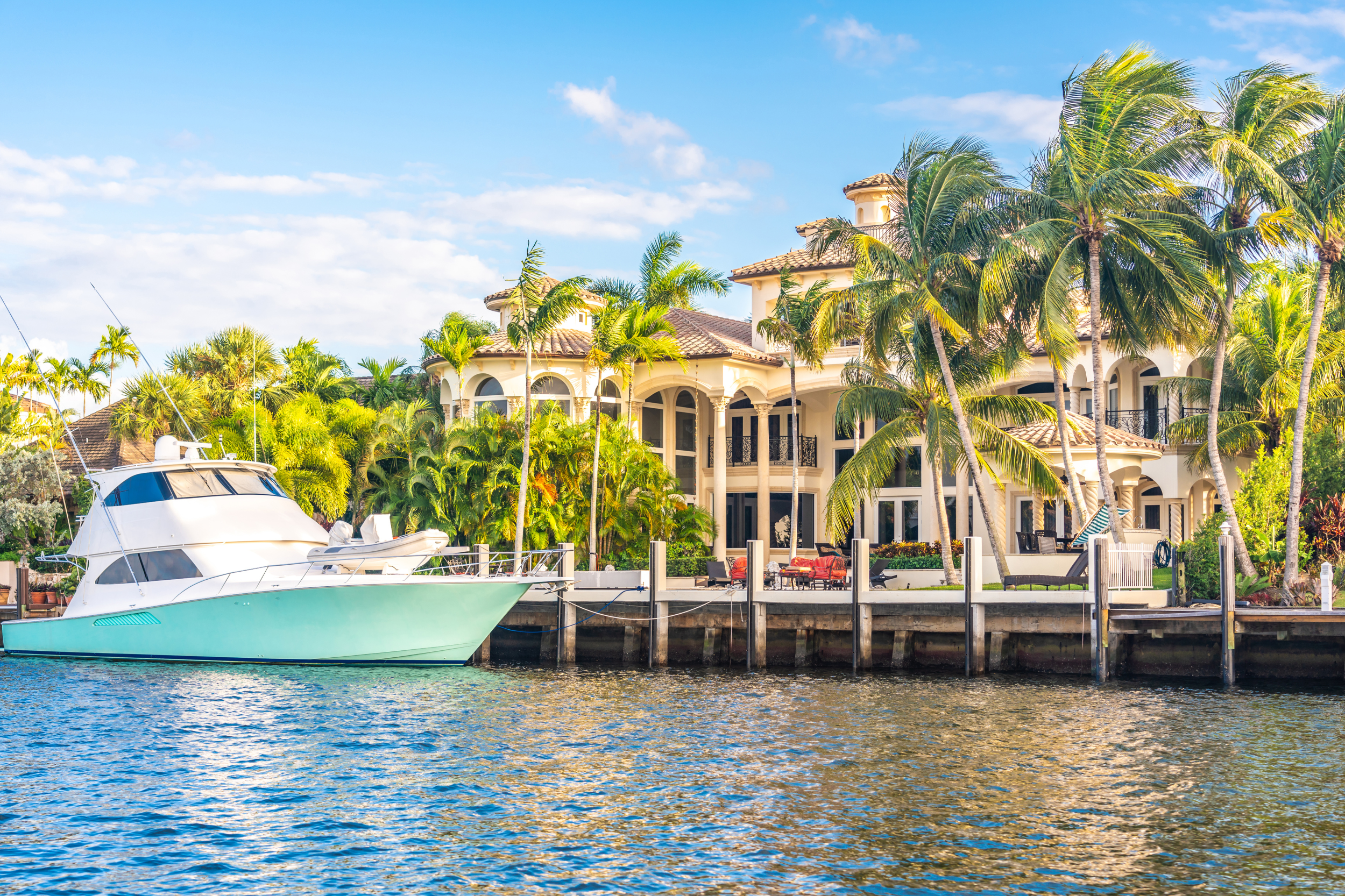 Luxurious Idlewyld real estate in Fort Lauderdale - Find your dream home in this waterfront community
